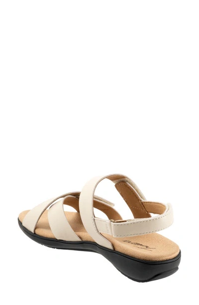 Trotters River Slingback Sandal In Ivory