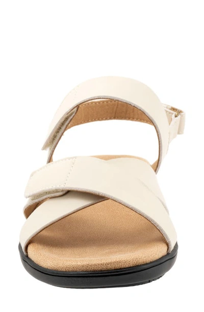 Trotters River Slingback Sandal In Ivory