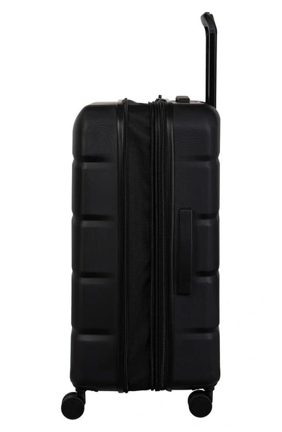 Shop It Luggage Evolving 27-inch Hardside Spinner Luggage In Black