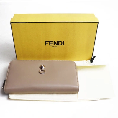 Shop Fendi By The Way Grey Leather Wallet  ()
