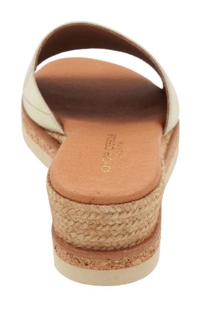 Andre Assous Nessie Platform Wedge Sandal In Platino