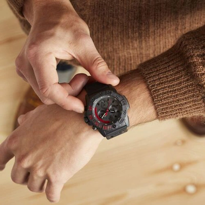 Pre-owned Luminox Xs.3581.ey Men's Navy Seal Military Dive Watch, Black/red