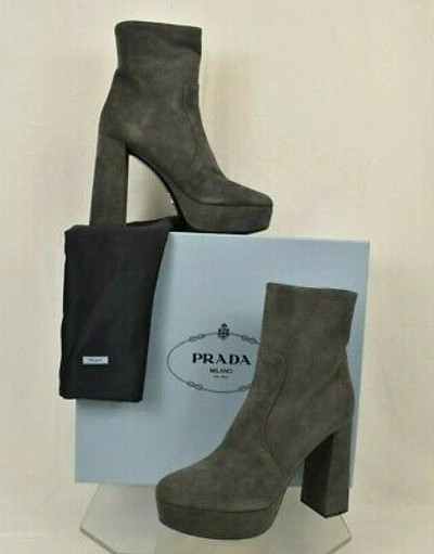 Pre-owned Prada 1tp221 Gray Suede Short Platform Ankle Classic Zip Boots 39 $975 Italy