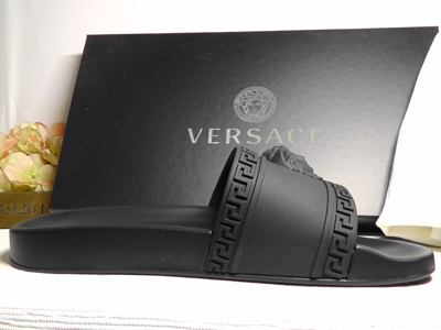 Pre-owned Versace Men's Black Medusa Rubber Pool Slide Sandal Size 8us / 41eur$375nib