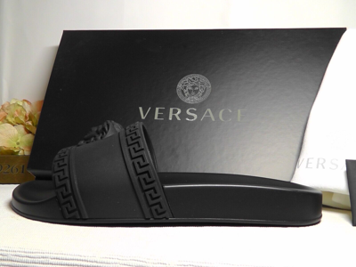 Pre-owned Versace Men's Black Medusa Rubber Pool Slide Sandal Size 8us / 41eur$375nib