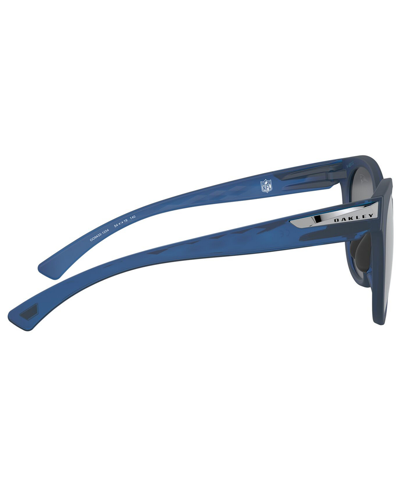 Oakley New England Patriots Low Key Sunglasses In Ne Matte Translucent Blue,prizm Black