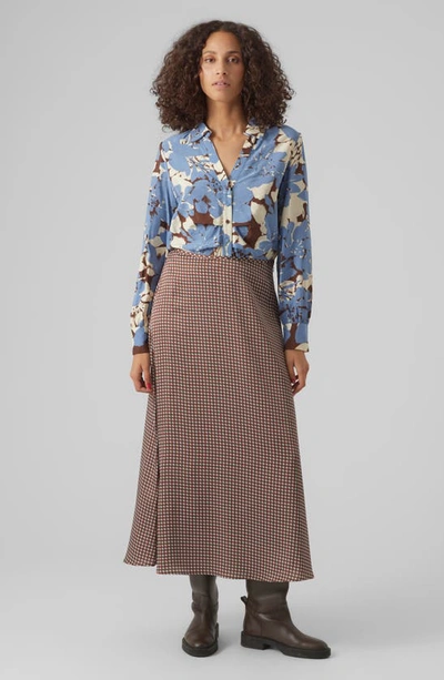 Vero Moda Oli Belinda Houndstooth Check Skirt In Chocolate Fondant