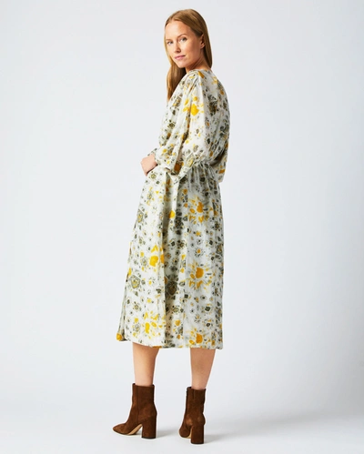 Reid Robe Wrap Dress In Ivory/gold