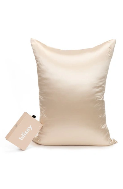 Shop Blissy Mulberry Silk Pillowcase In Champagne