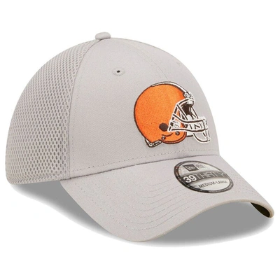 Shop New Era Gray Cleveland Browns Team Neo 39thirty Flex Hat