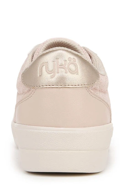 Ryka Viv Classic Low Top Sneaker In Blush