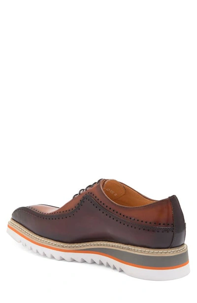 Shop Maison Forte Dillinger Two-tone Oxford In Cognac-brown