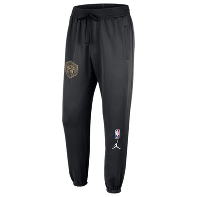 Shop Jordan Brand Black Charlotte Hornets 2022/23 City Edition Showtime Thermaflex Sweatpants