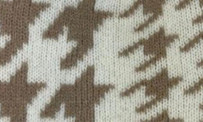 Marcus Adler Houndstooth Cuff Beanie In Ivory