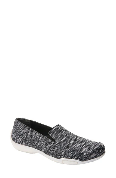 Shop Ros Hommerson Carmela Flat In Black Multi