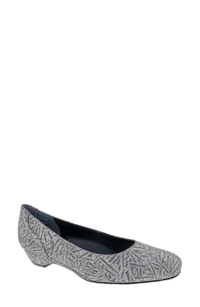 Shop Ros Hommerson Tabitha Pump In Pewter Textile