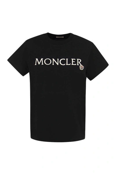 Shop Moncler T-shirt With Embroidered Logo In Black