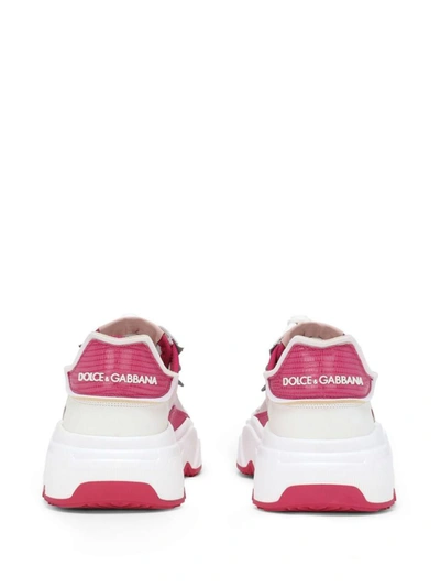 Shop Dolce & Gabbana Sneakers With Side Logo In Bianco E Rosa