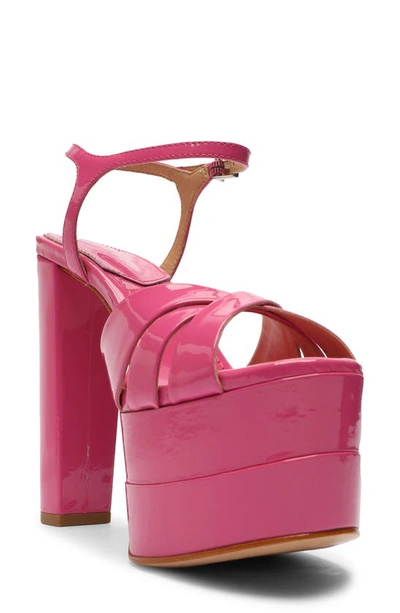 Shop Schutz Keefa Platform Sandal In Bright Rose