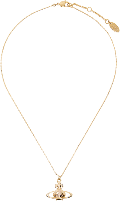 Shop Vivienne Westwood Gold Suzie Pendant Necklace In R001 Gold