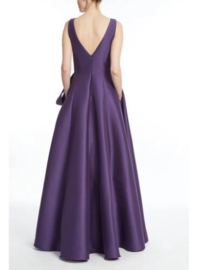 Pre-owned Badgley Mischka V-neck Loop Mikado Ballgown Purple Sz 0