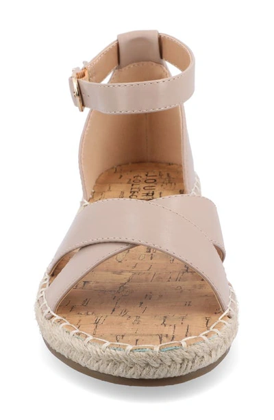 Journee Collection Womens Lyddia Heeled Sandals In Taupe