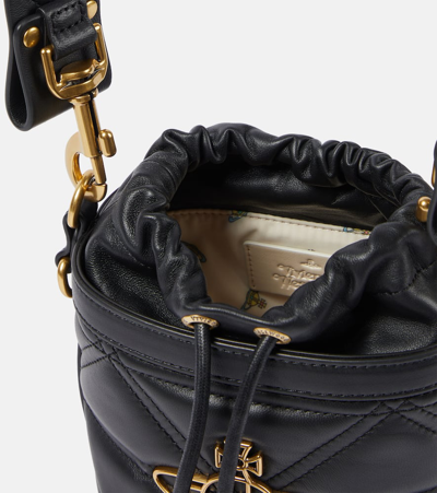 Shop Vivienne Westwood Kitty Small Leather Bucket Bag In Schwarz