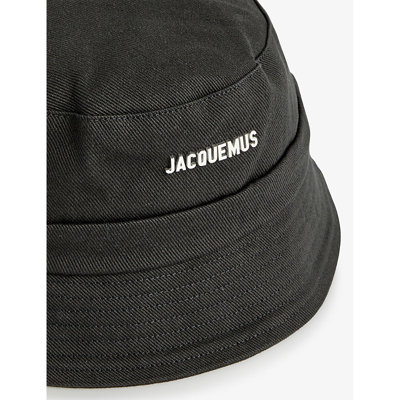 Shop Jacquemus Mens Black Le Bob Gadjo Metallic-plaque Cotton Bucket Hat