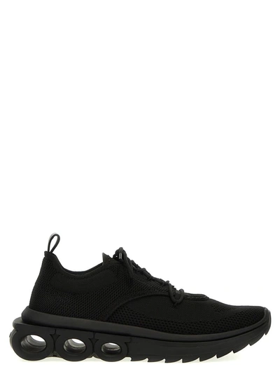 Ferragamo Sneakers Mit Gancini-schild In Black