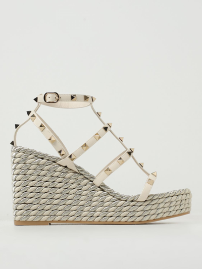 Valentino Garavani Rockstud Torchon Espadrille Wedges In Black
