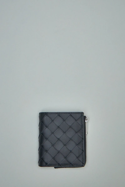 Shop Bottega Veneta Intrecciato Bi-fold Wallet With Zip