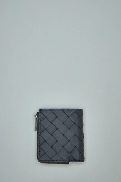 Shop Bottega Veneta Intrecciato Bi-fold Wallet With Zip