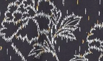 Treasure & Bond Floral Short Sleeve Button-down Shirt In Navy India Ink Line Floral