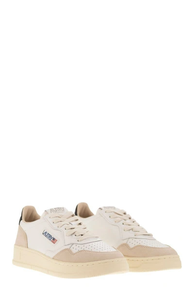 Shop Autry Medalist Low - Leather Trainers In White/black