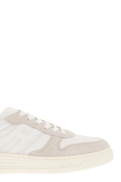 Shop Hogan Sneakers H630 In White/beige