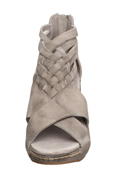 Shop Antelope Tavi Wedge Sandal In Grey Leather