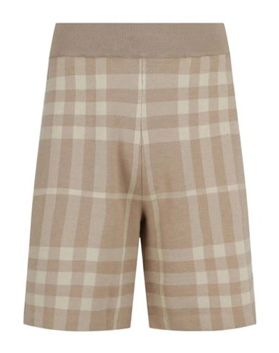 Shop Burberry Check-pattern Jacquard Shorts Man Shorts & Bermuda Shorts Beige Size Xl Wool, Silk