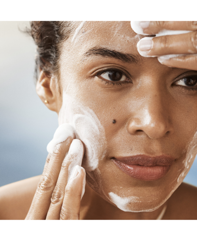 La Mer The Essence Foaming Cleanser In No Color