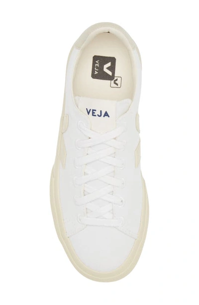 Veja Campo Canvas In White