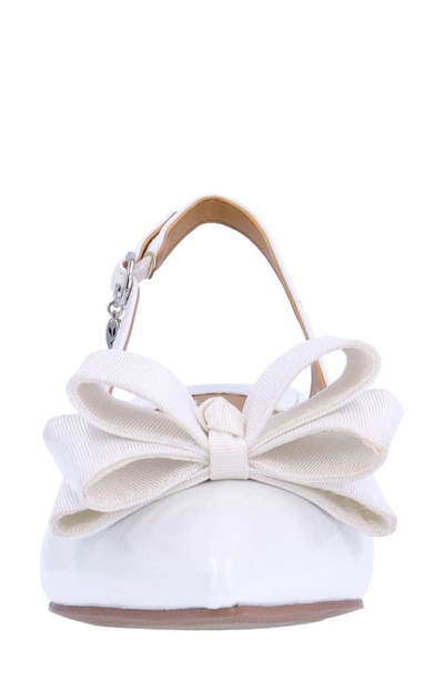 J. Reneé Kimma Pointed Toe Pump In White
