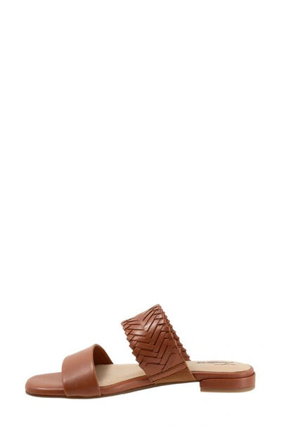 Trotters Nalane Slide Sandal In Luggage