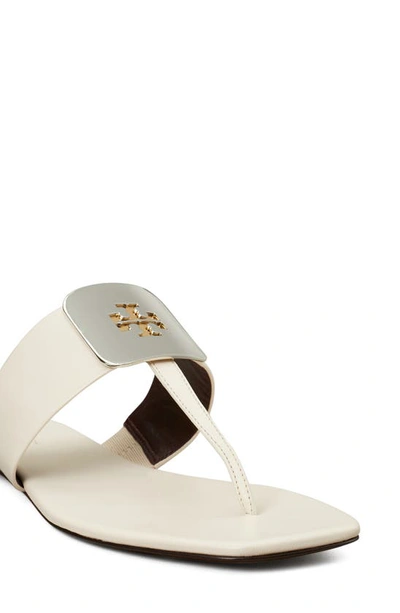 Tory Burch Georgia Leather Logo Thong Sandals In Light Cream