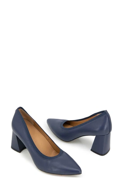 Gentle Souls By Kenneth Cole Dionne Pointed Toe Pump In Navy