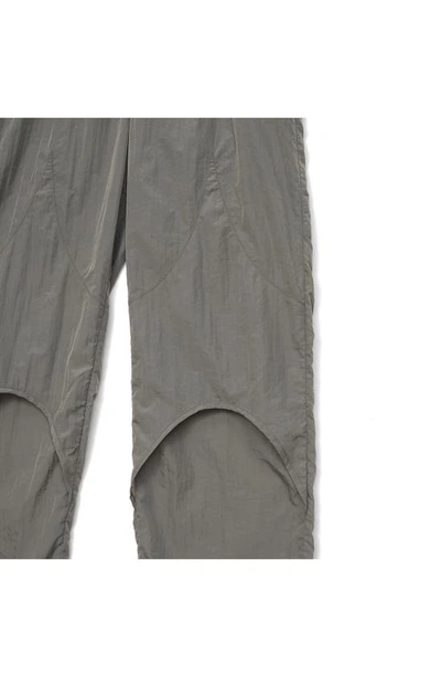 Jungles Belted Nylon Cargo Pants In Green