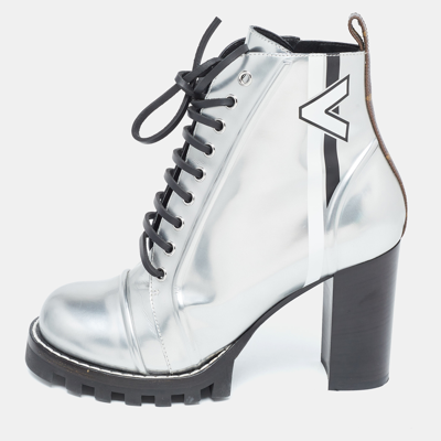 Pre-owned Louis Vuitton Silver Leather Spaceship Ankle Boots Size 40