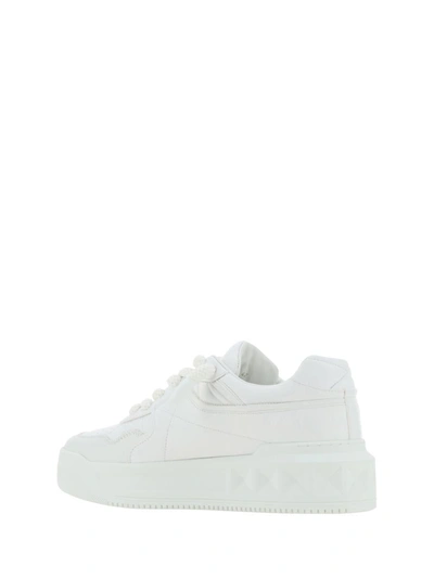 Shop Valentino Garavani Sneakers In Bianco
