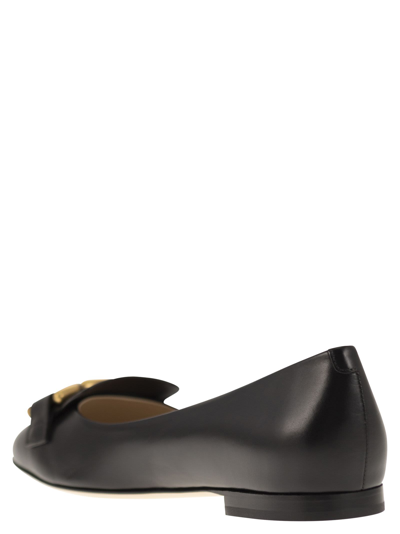 Shop Tod's Leather Ballerina With Accessory