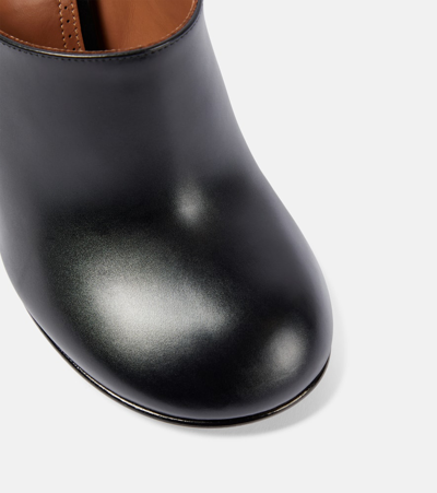 Alaïa Alaia Women Square Leather Mule In Black