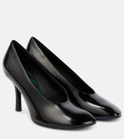 Shop Burberry 85 Leather Pumps In Black