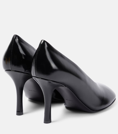 Burberry Glossy Leather Baby Pumps In Black